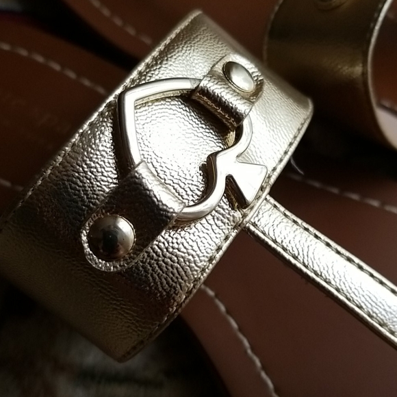 Kate Spade Cece Sandals in gold - Picture 5 of 5